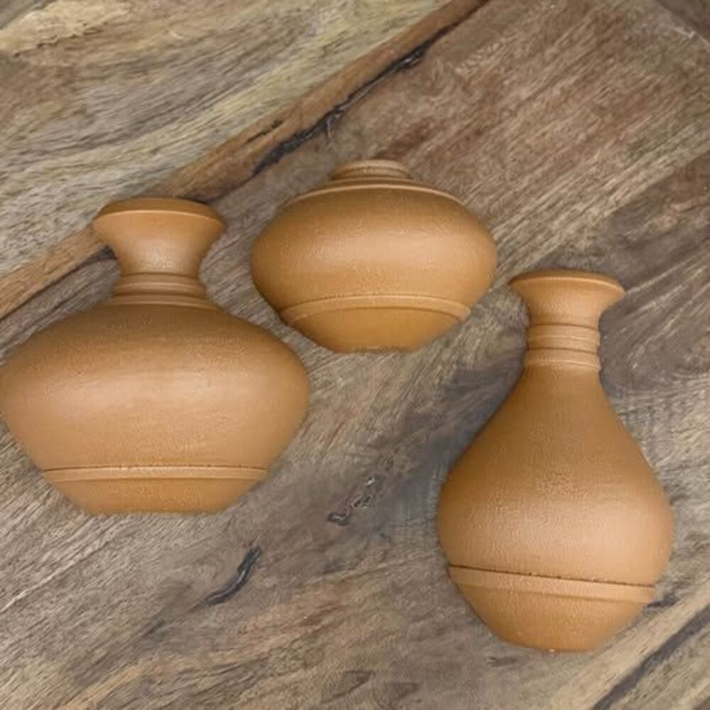 Set of 3 Terracotta-Style Wall Vases